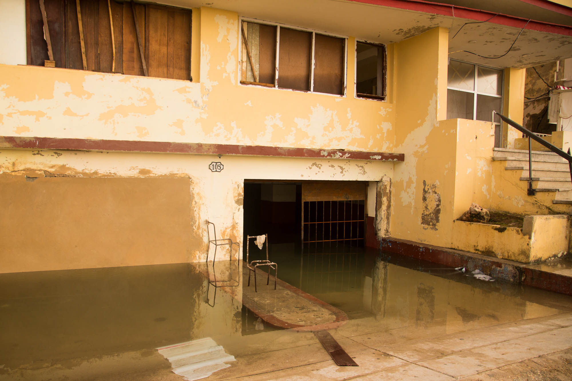Sótanos inundados (Foto: Jorge Ricardo)