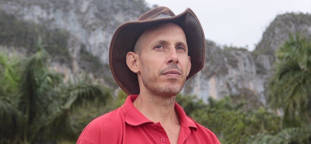 Resultado de imagen para Ariel Ruiz Urquiola